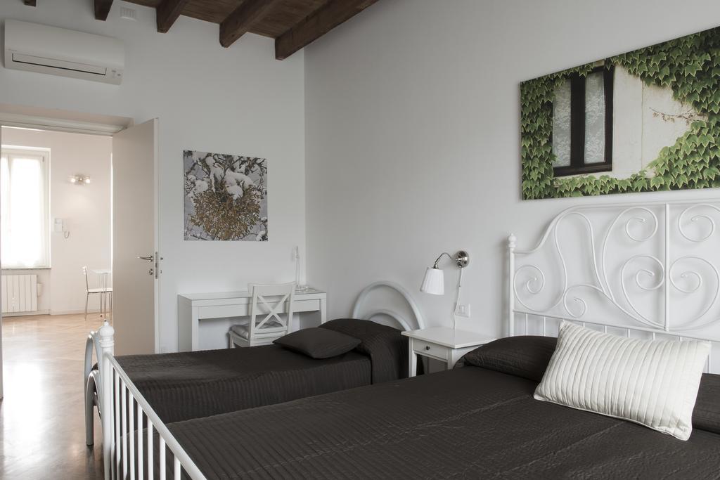 La Maison del Capestrano Milão Quarto foto